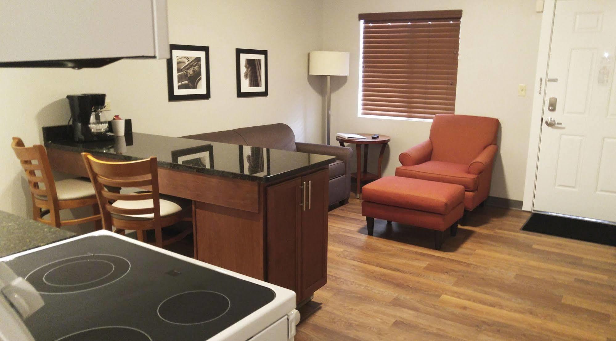 Affordable Suites Of America Portage Bagian luar foto
